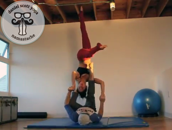 AcroYoga_Flow_The_Mobius_Strip